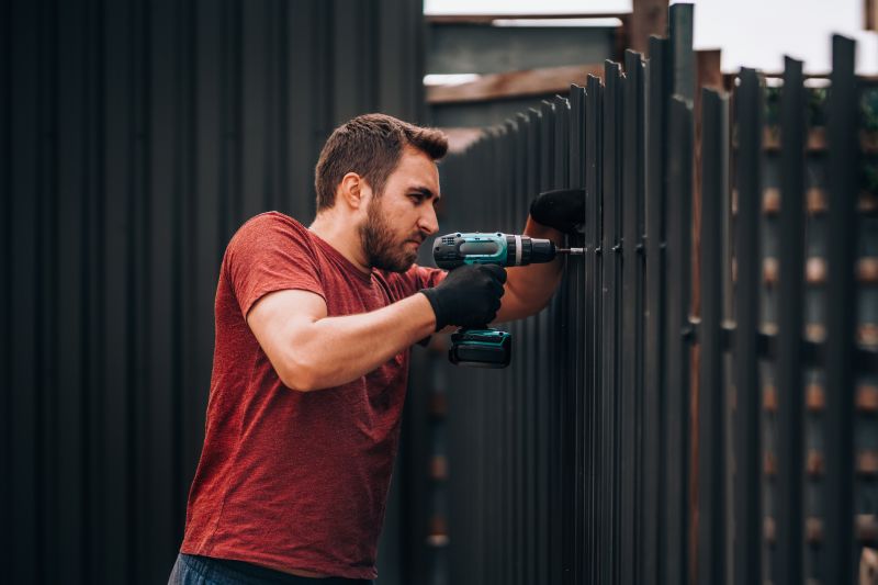 Steel Fence Construction in South Houston, TX