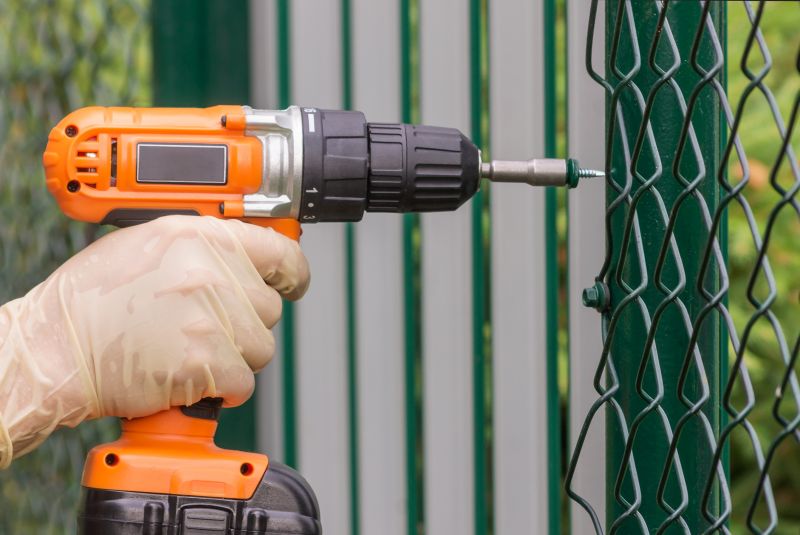Fence Maintenance Tools